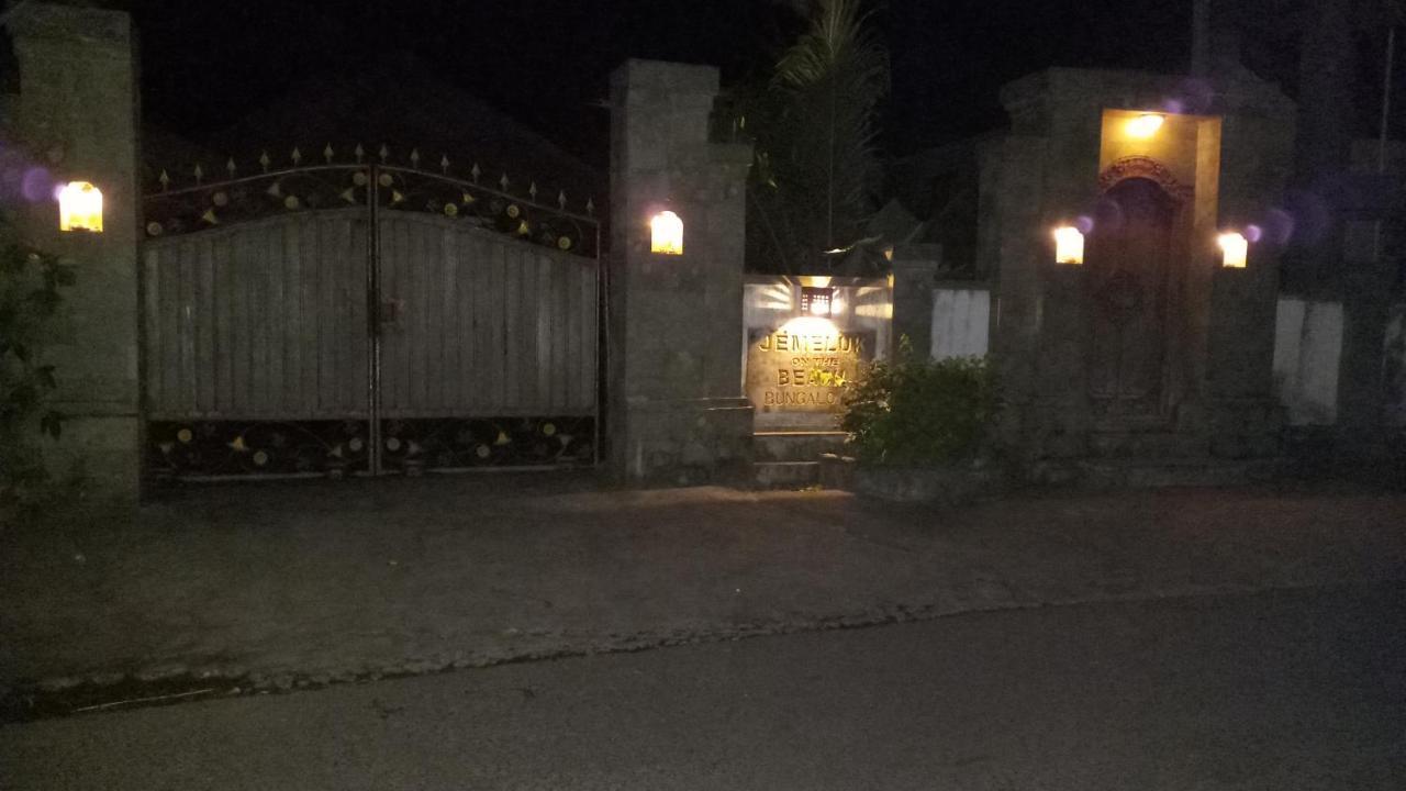 Jemeluk Beach Bungalows アメッド エクステリア 写真
