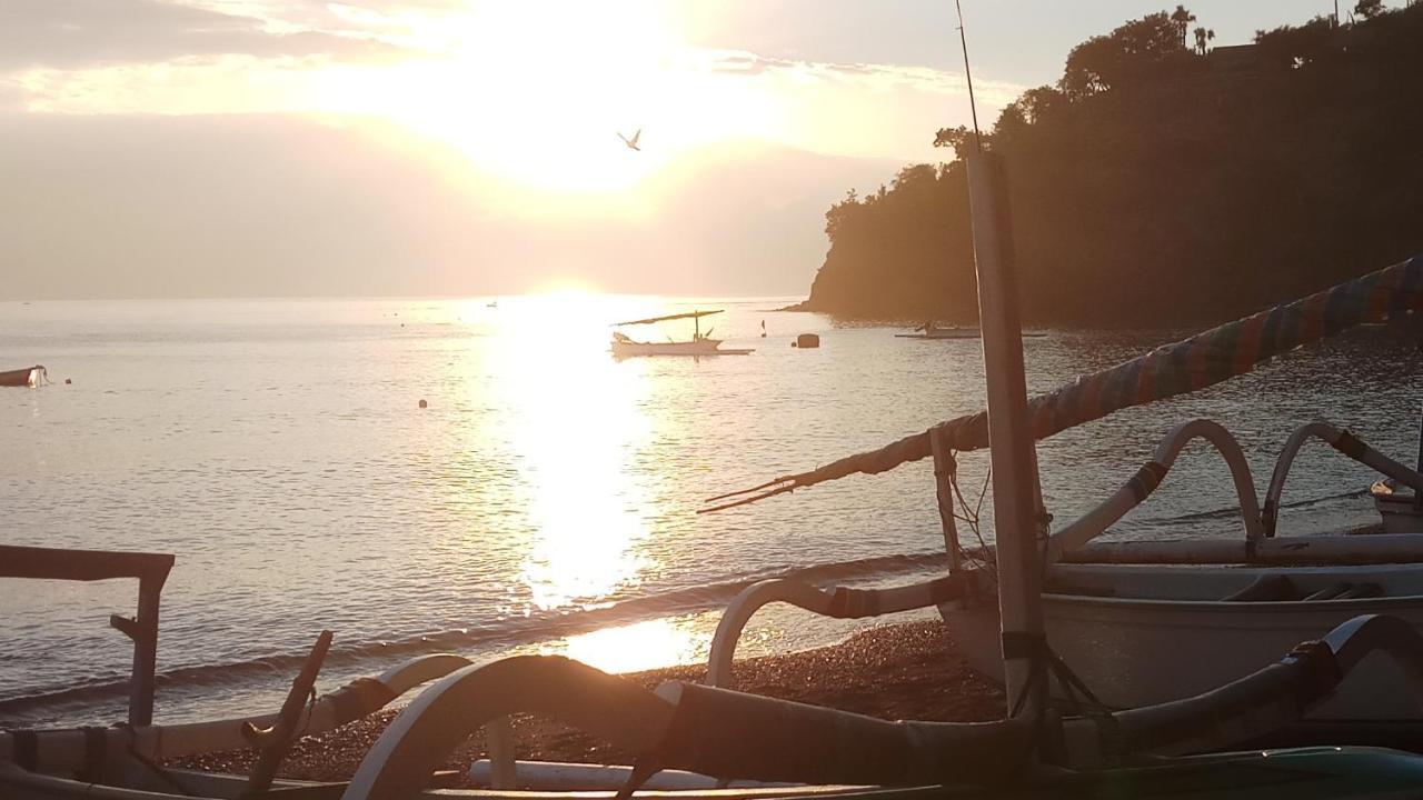 Jemeluk Beach Bungalows アメッド エクステリア 写真