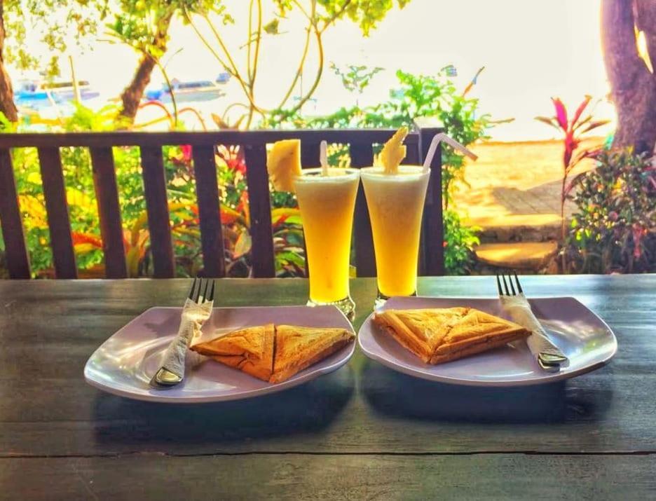 Jemeluk Beach Bungalows アメッド エクステリア 写真