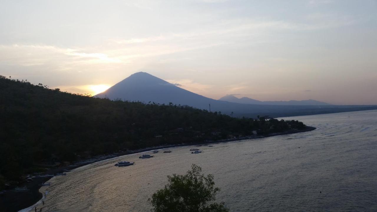 Jemeluk Beach Bungalows アメッド エクステリア 写真