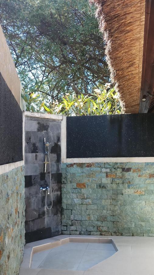 Jemeluk Beach Bungalows アメッド エクステリア 写真