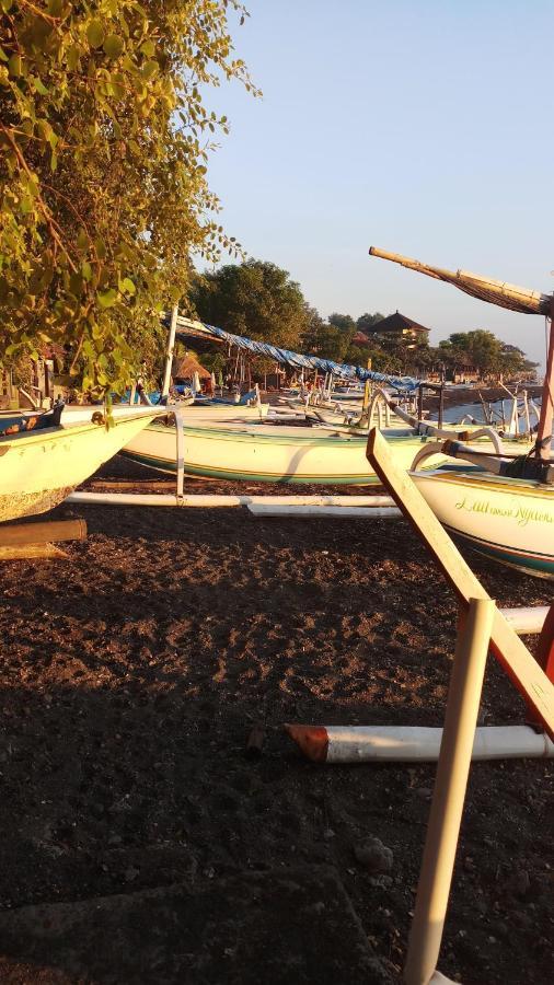 Jemeluk Beach Bungalows アメッド エクステリア 写真