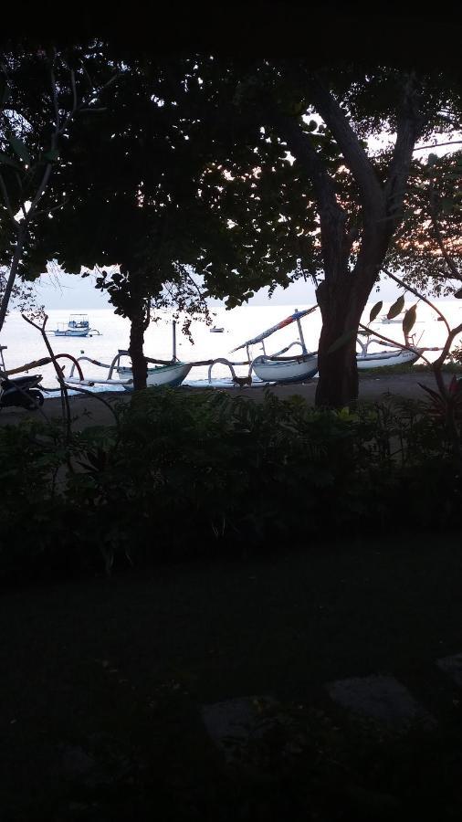 Jemeluk Beach Bungalows アメッド エクステリア 写真