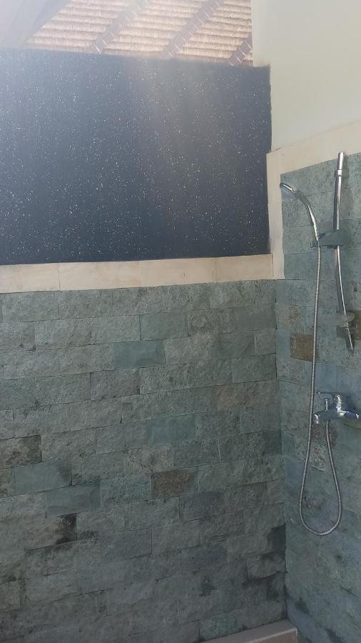 Jemeluk Beach Bungalows アメッド エクステリア 写真